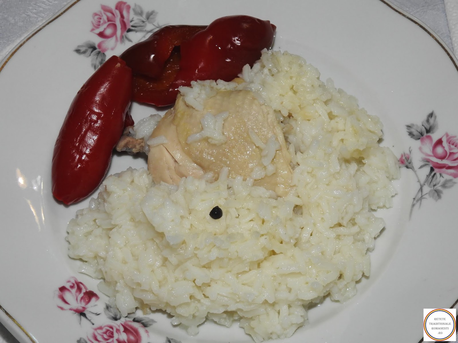 Pilaf cu pui reteta Retetetraditionaleromanesti.ro