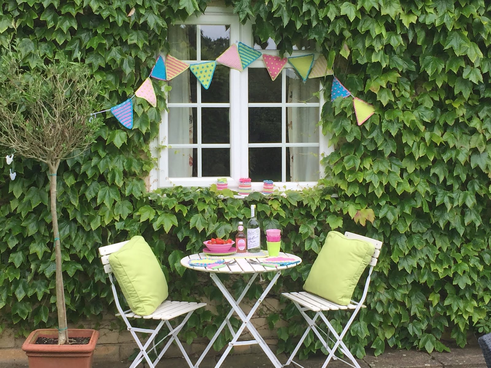 Summer Bunting