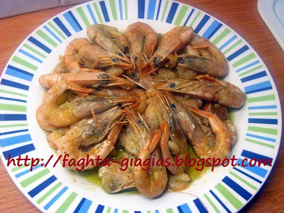Γαρίδες αχνιστές με σκόρδο - από «Τα φαγητά της γιαγιάς»