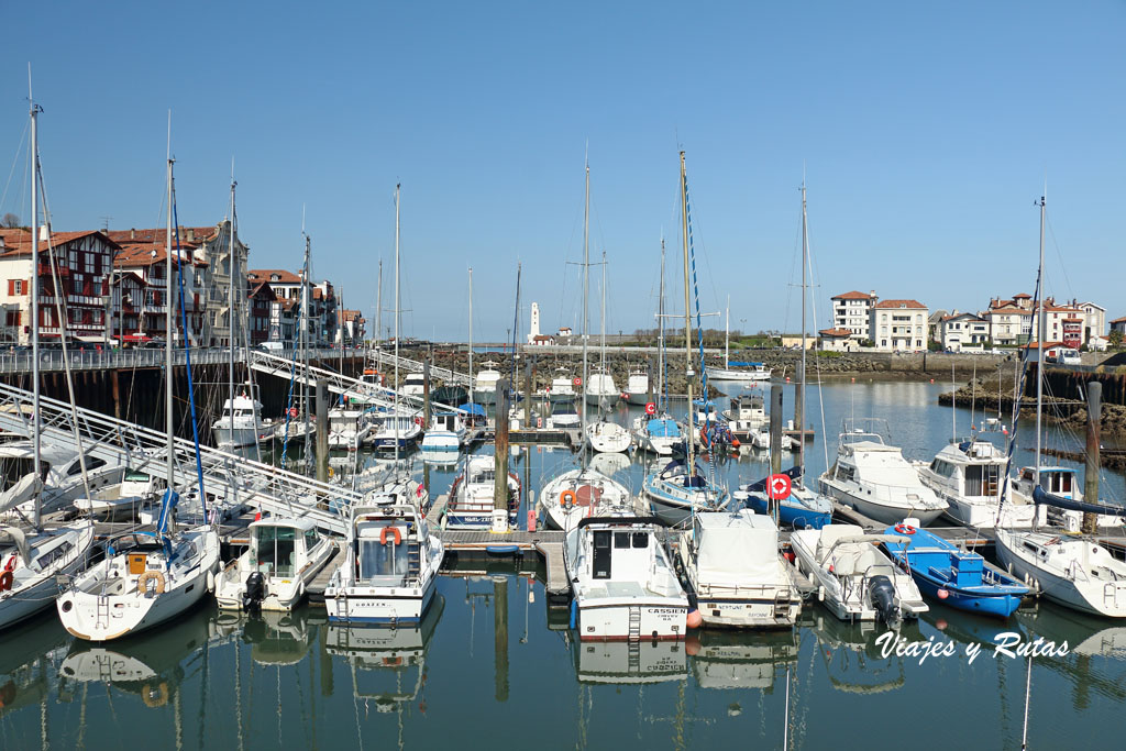 Puerto de San Juan de Luz