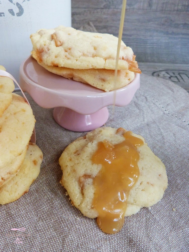 Macadamia-Karamell-Cookies - Biskuitwerkstatt