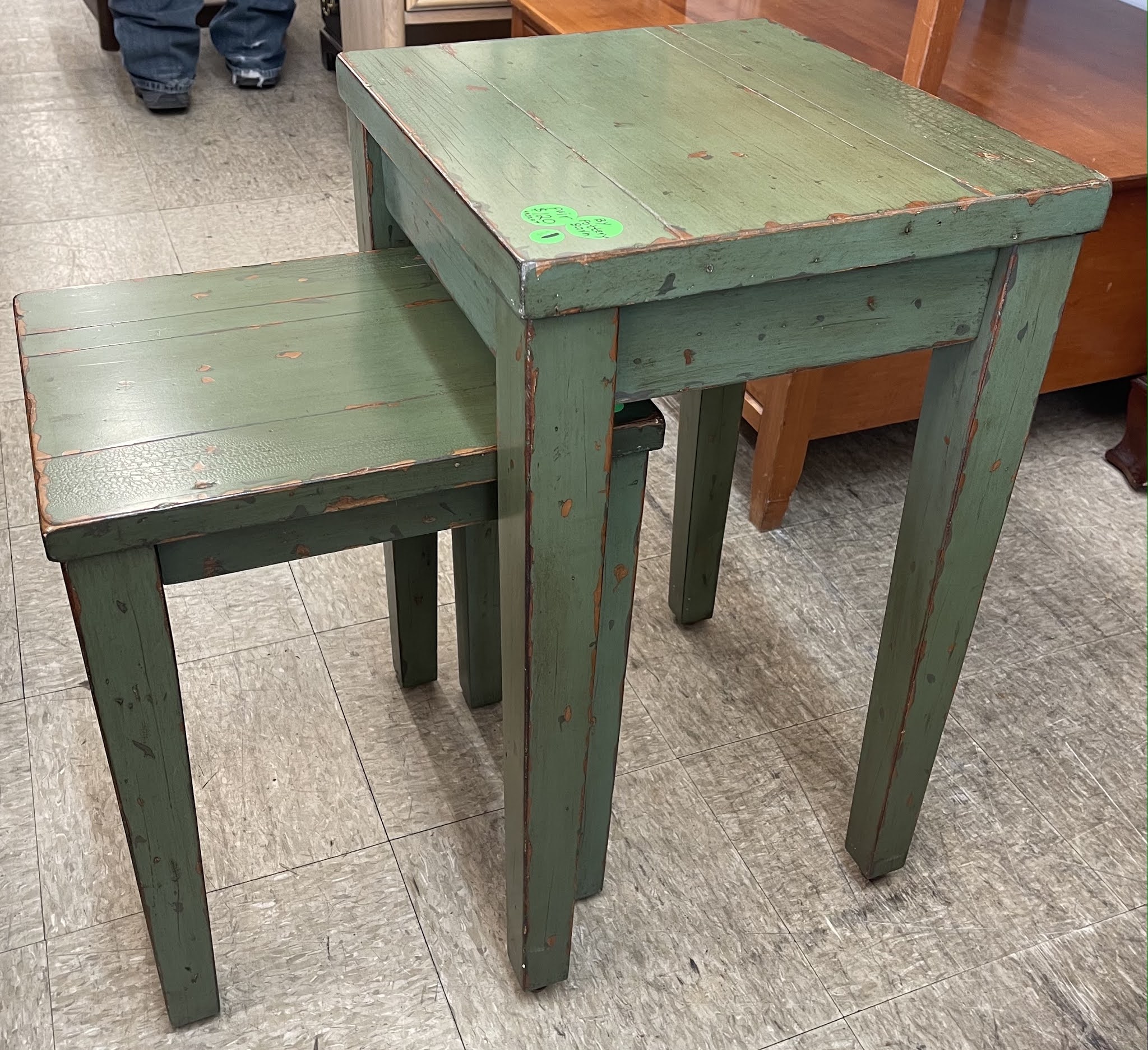 Uhuru Furniture & Collectibles 483207 Pottery Barn Green Nesting