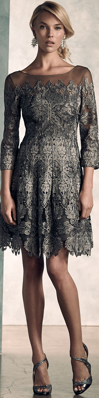 Kay Unger New York 3/4-Sleeve Lace A-line Cocktail Dress