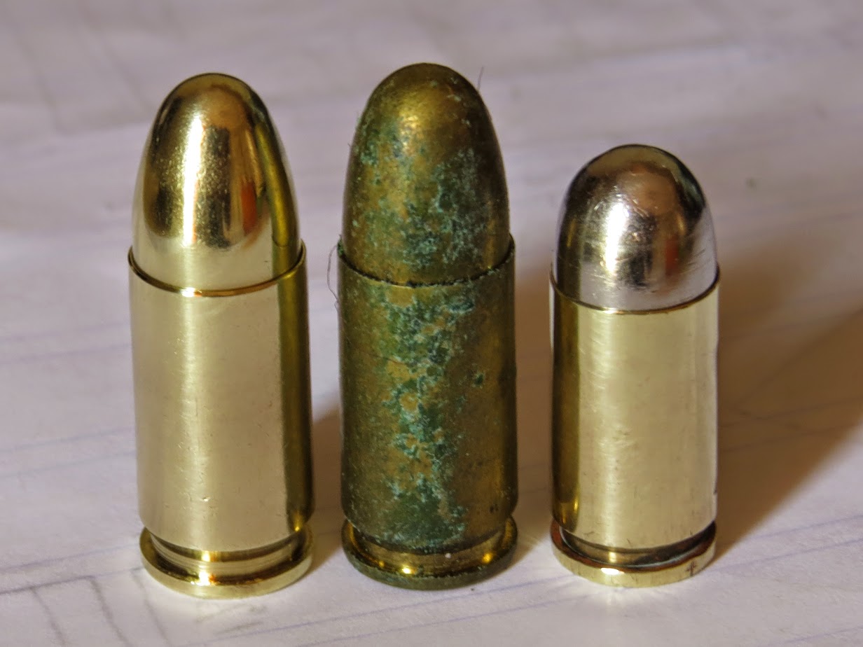 Tiro con carabina Munición 9mm.