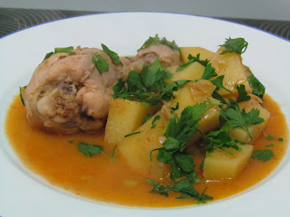 Mancarica picanta de pui / Spicy chicken dish