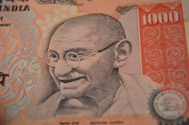 क्या आप जानते हैं ATM से Latest Indian Currency क्यों नहीं मिल पा रही हैं 