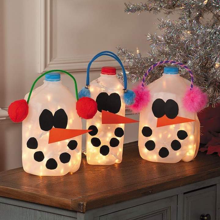 Manualidades navideñas para niños con material de reciclaje Manualidades navideñas para niños con material de reciclaje