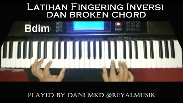 belajar piano keyboard pemula tutorial cara bermain inversi dan broken chord