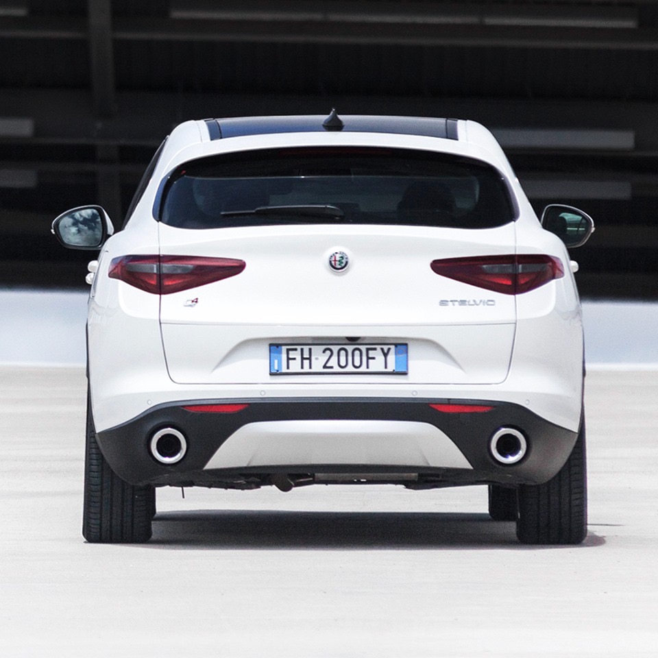 Limited Edition Alfa Romeo Stelvio Quadrifoglio Alfa Romeo Racing