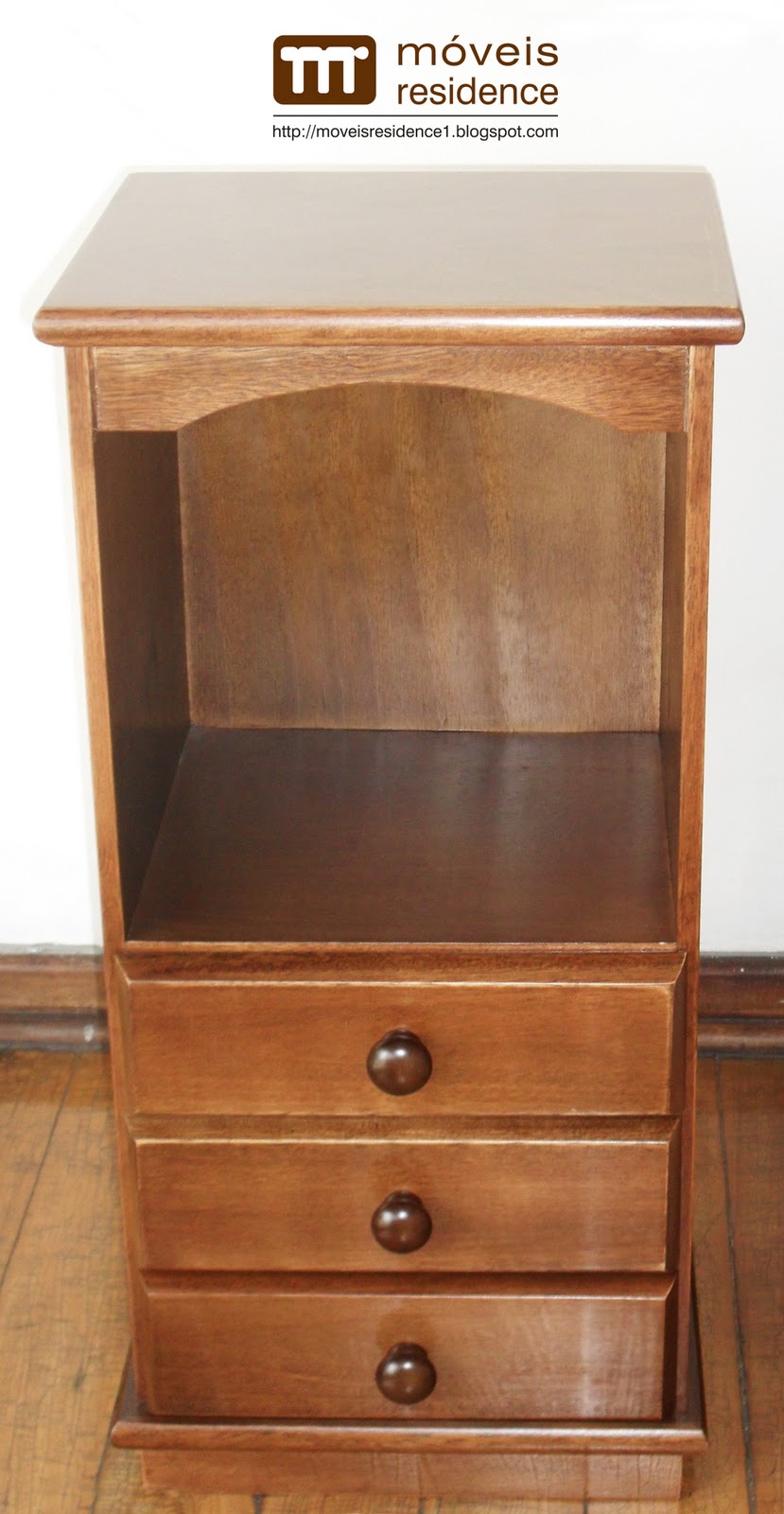 Móveis Residence: Criado-mudo