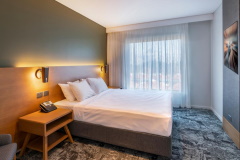 Holiday Inn Express & Suites Queenstown officially opened on July 10, 2020