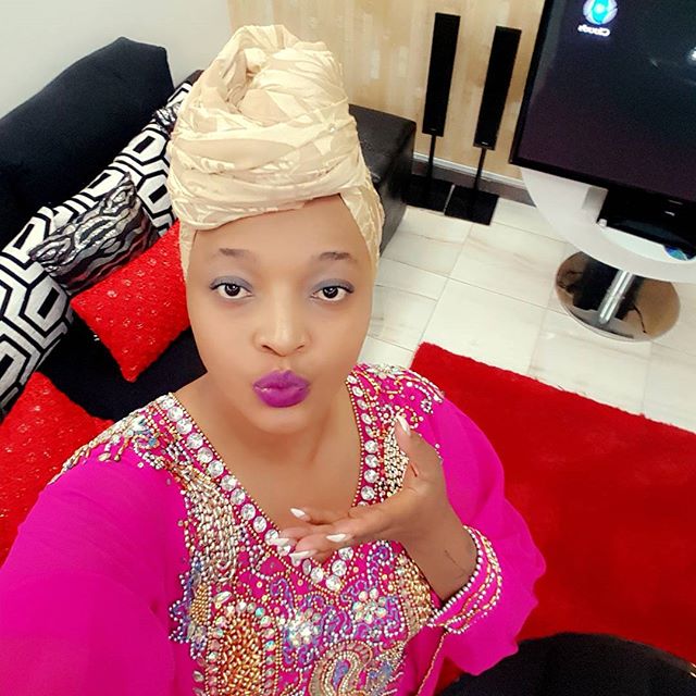 Wolper Afunguka Kuhusu Ukaribu Wake na Ali Kiba