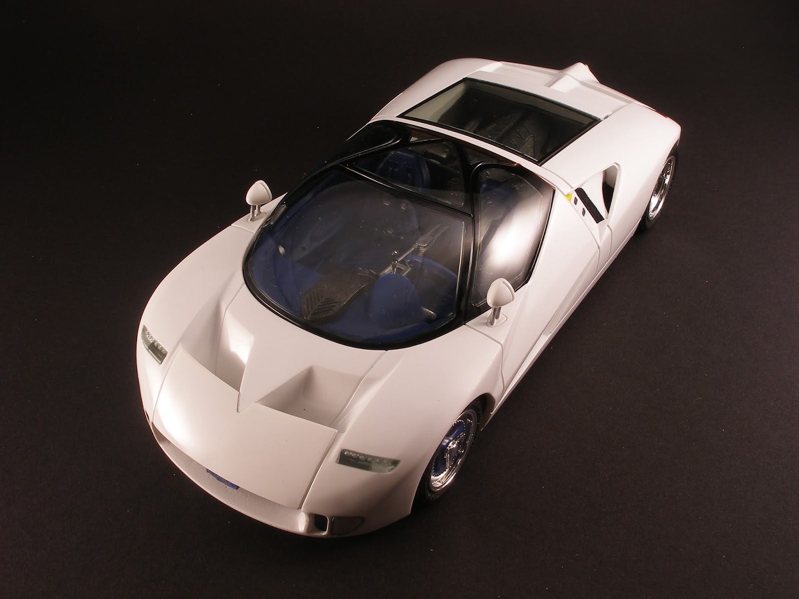 Ein fast vergessener Prototyp aus den 90er Der Ford GT90