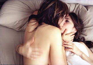 abrazos en la cama abrazos en la cama