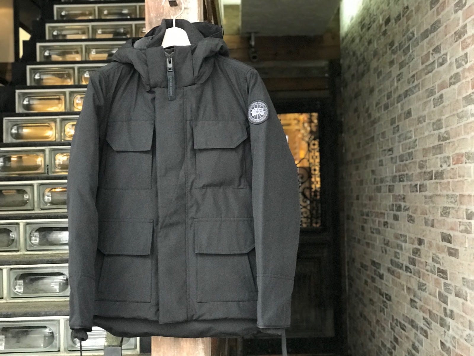 CANADA GOOSE | OUTLET STORE