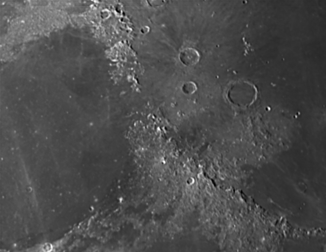 ALPHA CENTAURI ASTROFOTOGRAFIA CRATERES Y MONTES LUNARES CON QHY5T