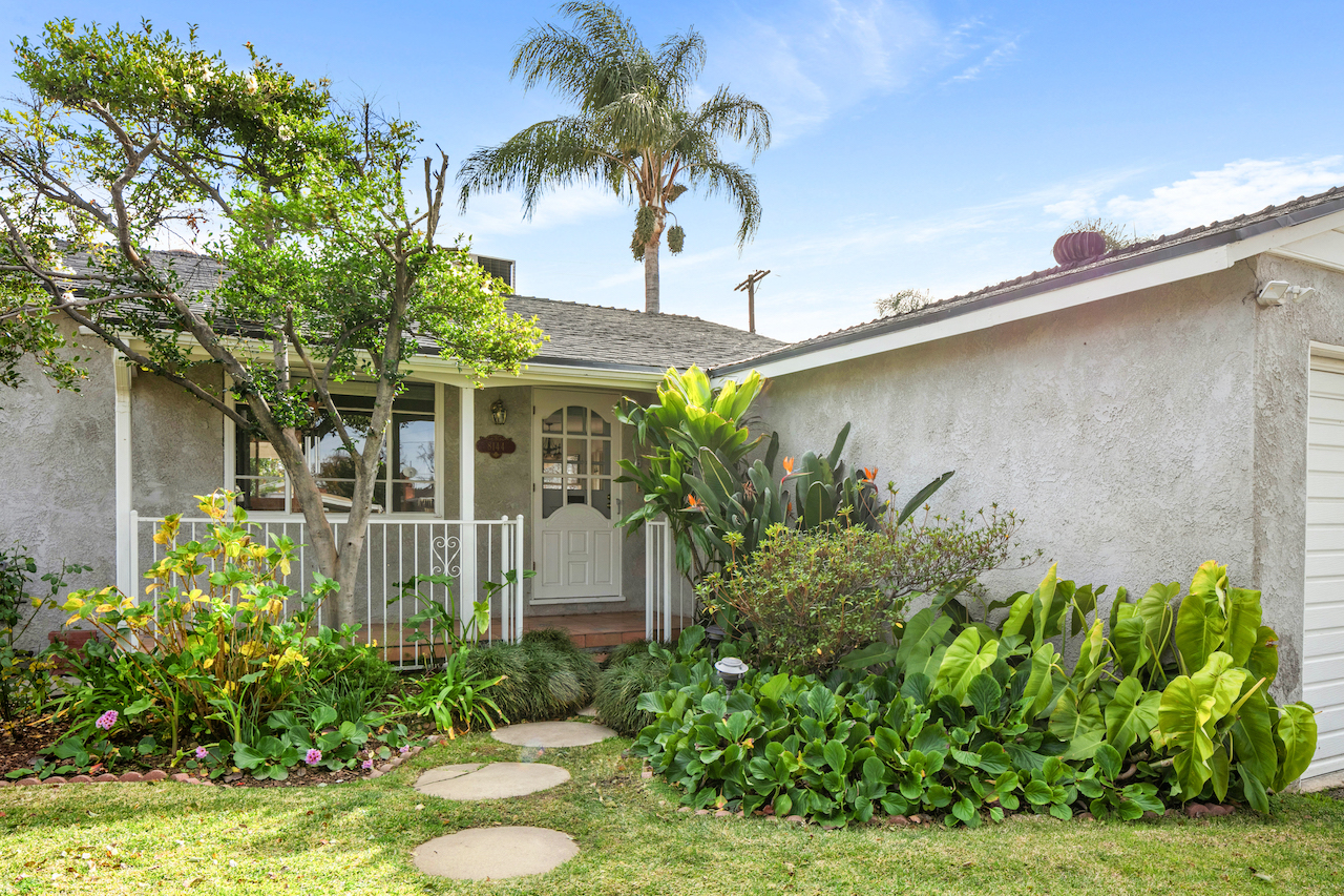 MidCentury RanchStyle Home In Panorama City