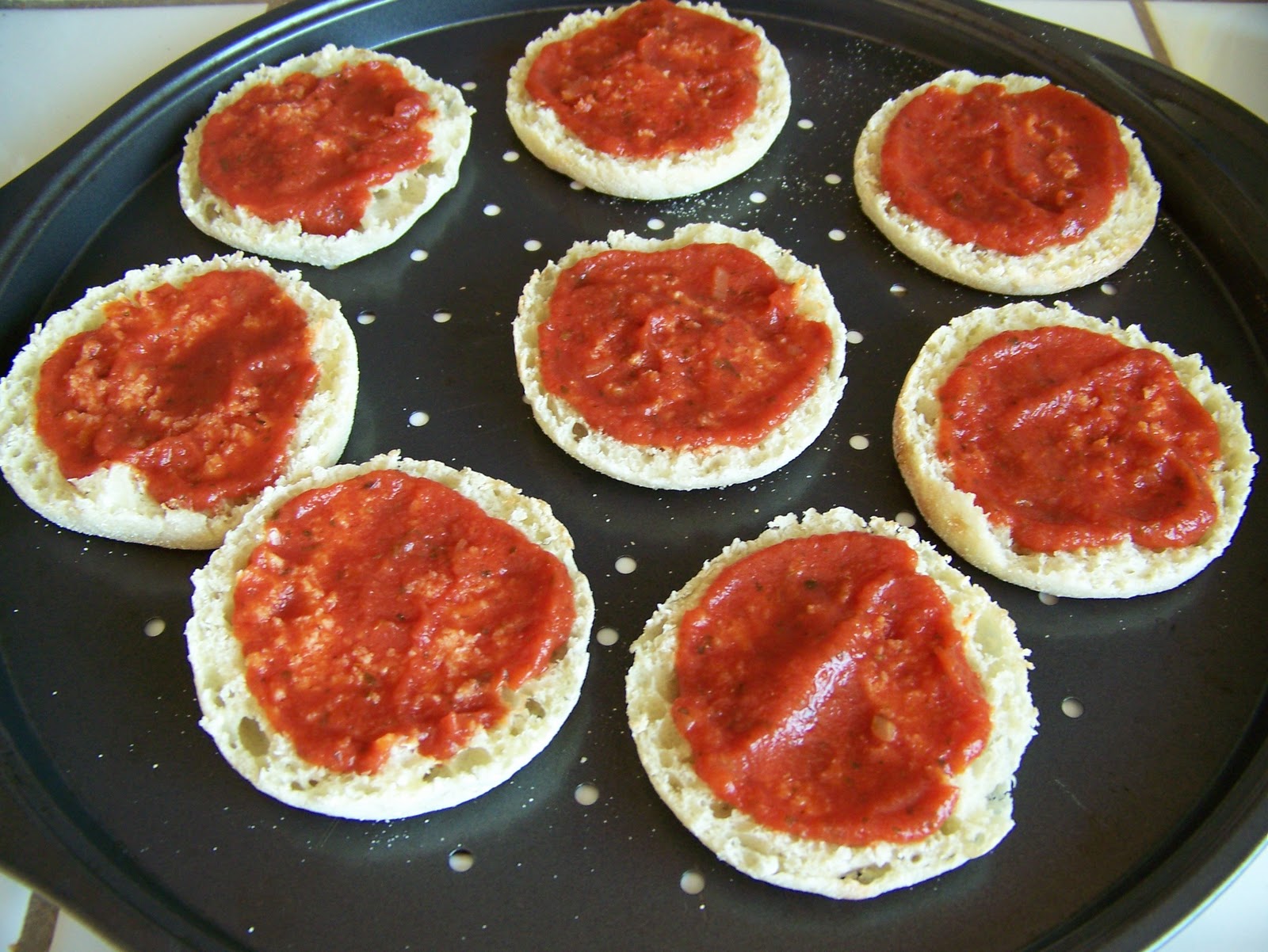 Oven Temp For English Muffin Pizzas at Lillian Harris blog