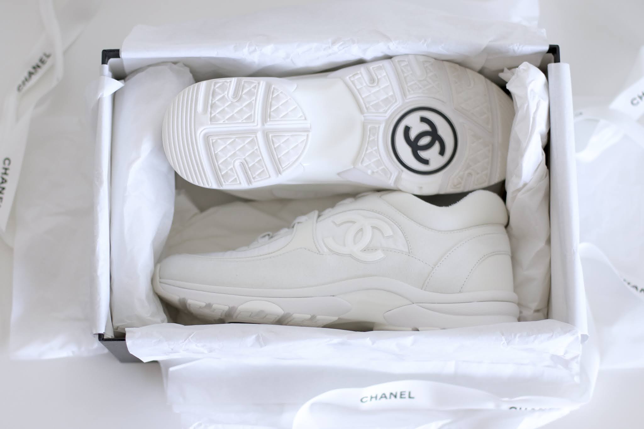 CHANEL Black Sneakers 2018 Unboxing 