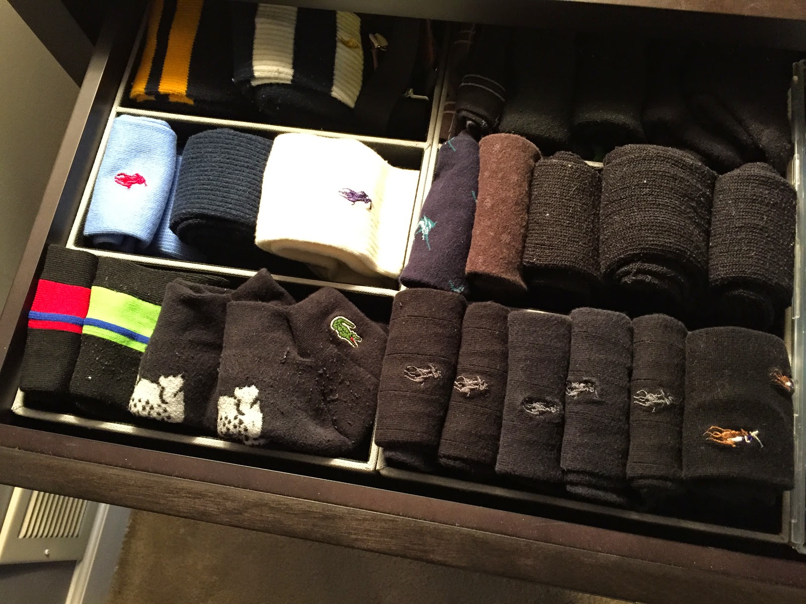 HOME FOOD GARDEN Organizing the Sock Drawer