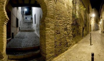 Hoy España es una nación que abre sus brazos a “sus” sefardíes, a los descendientes de quienes aun cuando fueron expulsados, nunca olvidaron esta tierra en la que habitaron desde la época de los romanos sobreviviendo.