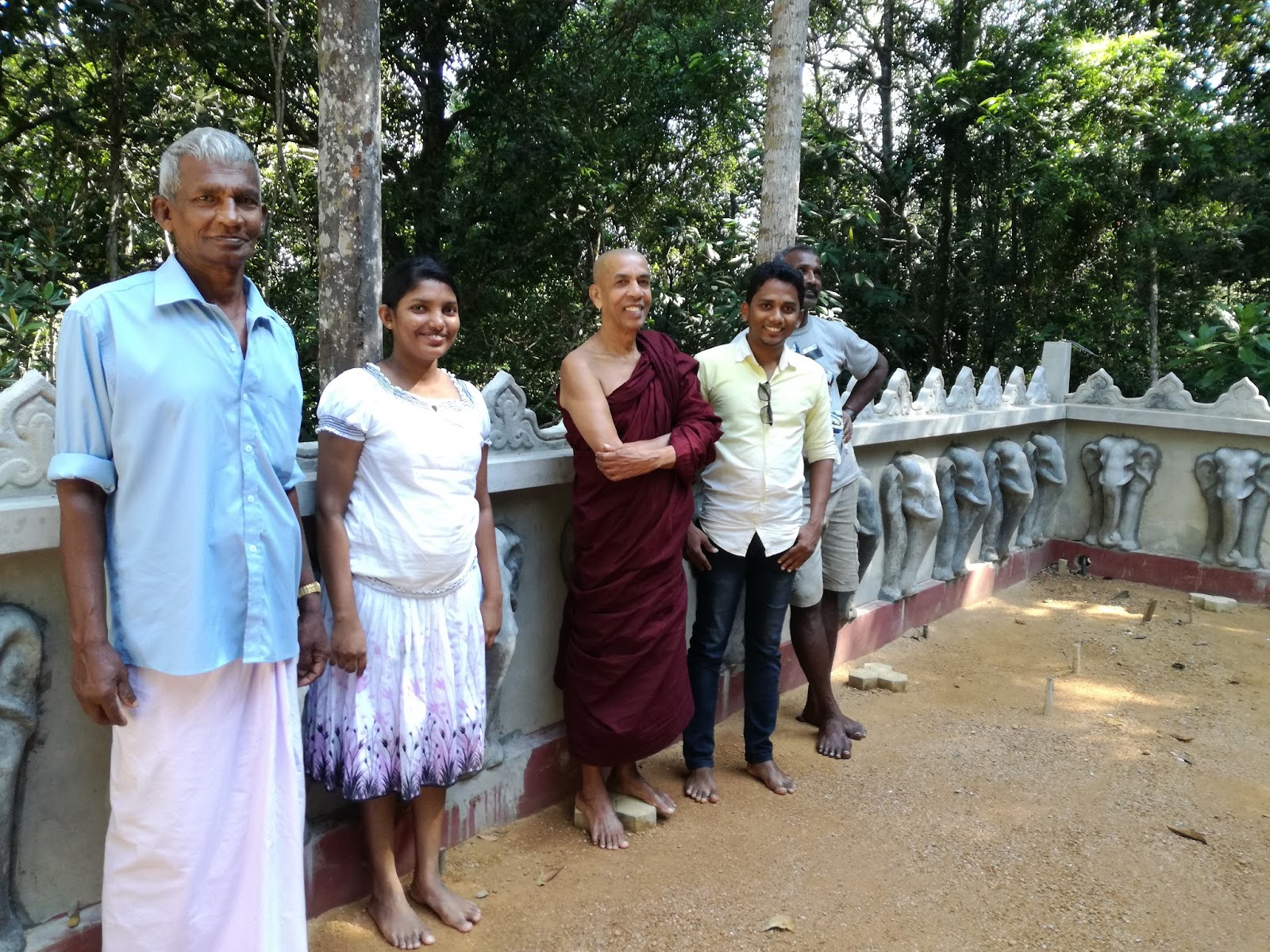 Let's Do Merit Donate three chandeliers to Sri Sugathavivekarama