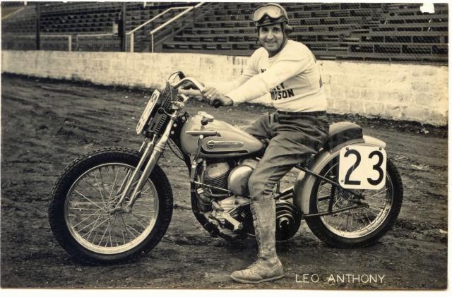 Vintage American Motorcycles 32