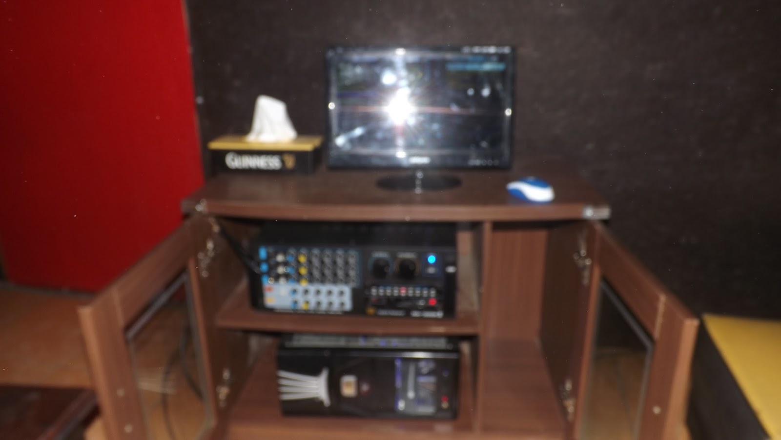 PRADANA KARAOKE: JUAL APLIKASI KARAOKE UNTUK PC DAN LAPTOP JASA ISI