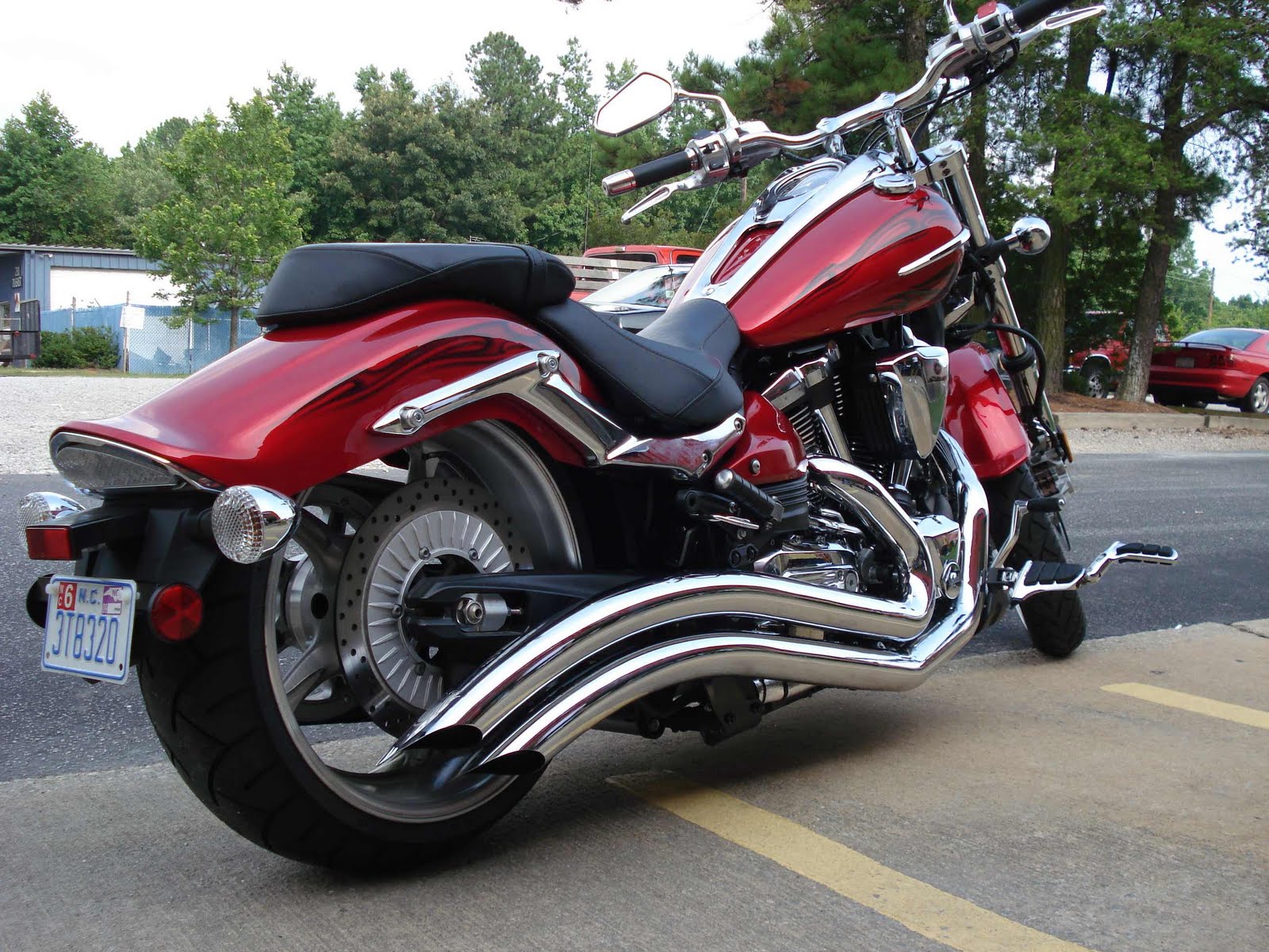 yamaha raider front wheel