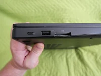 Dell Precision 3520 connections and ports