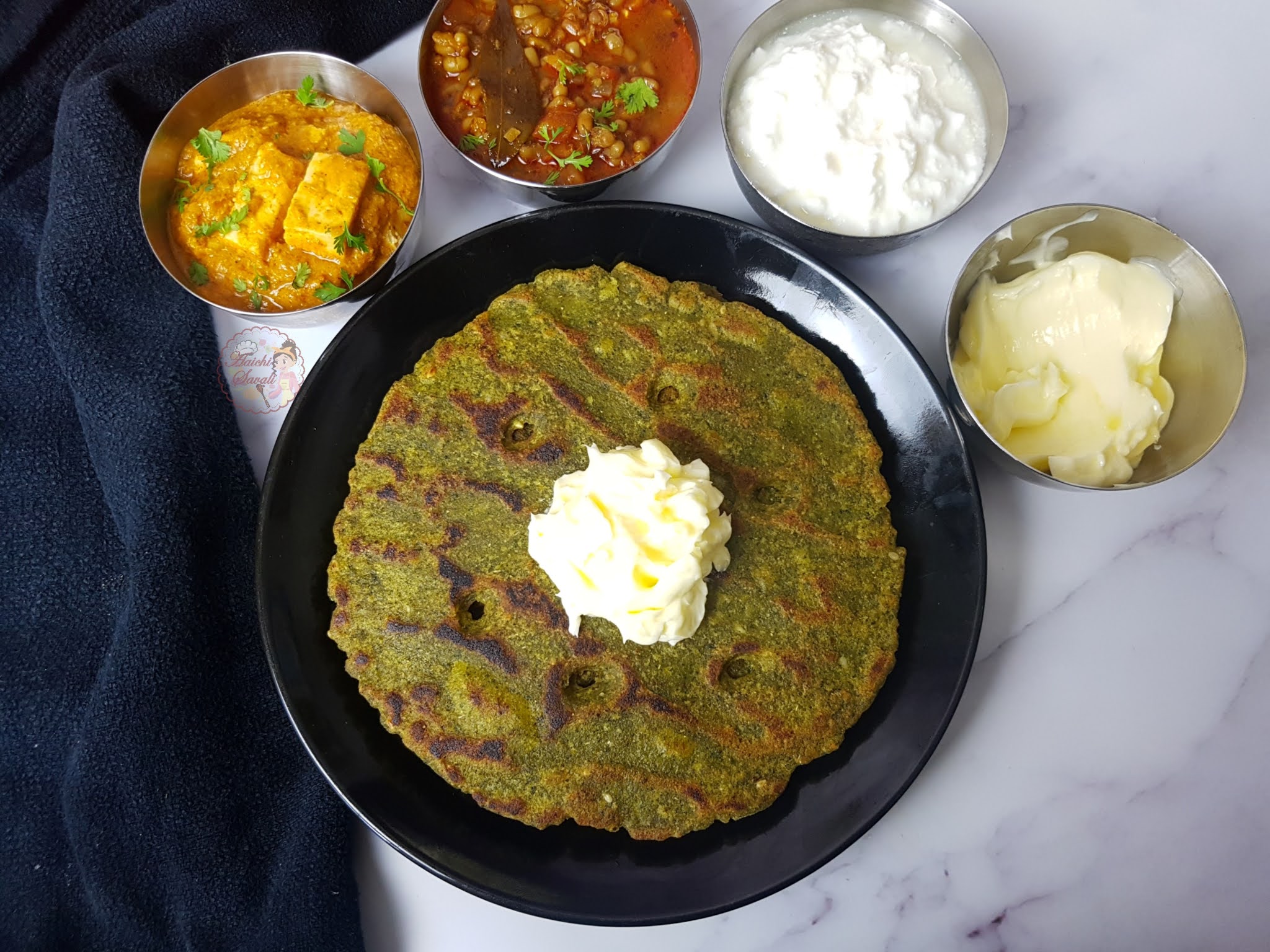 Palak ThalipeethSuperfood Healthy Spinach Thalipeeth Maharashtrian Breakfast Recipe