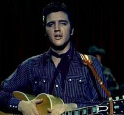 Elvis w "Loving You"