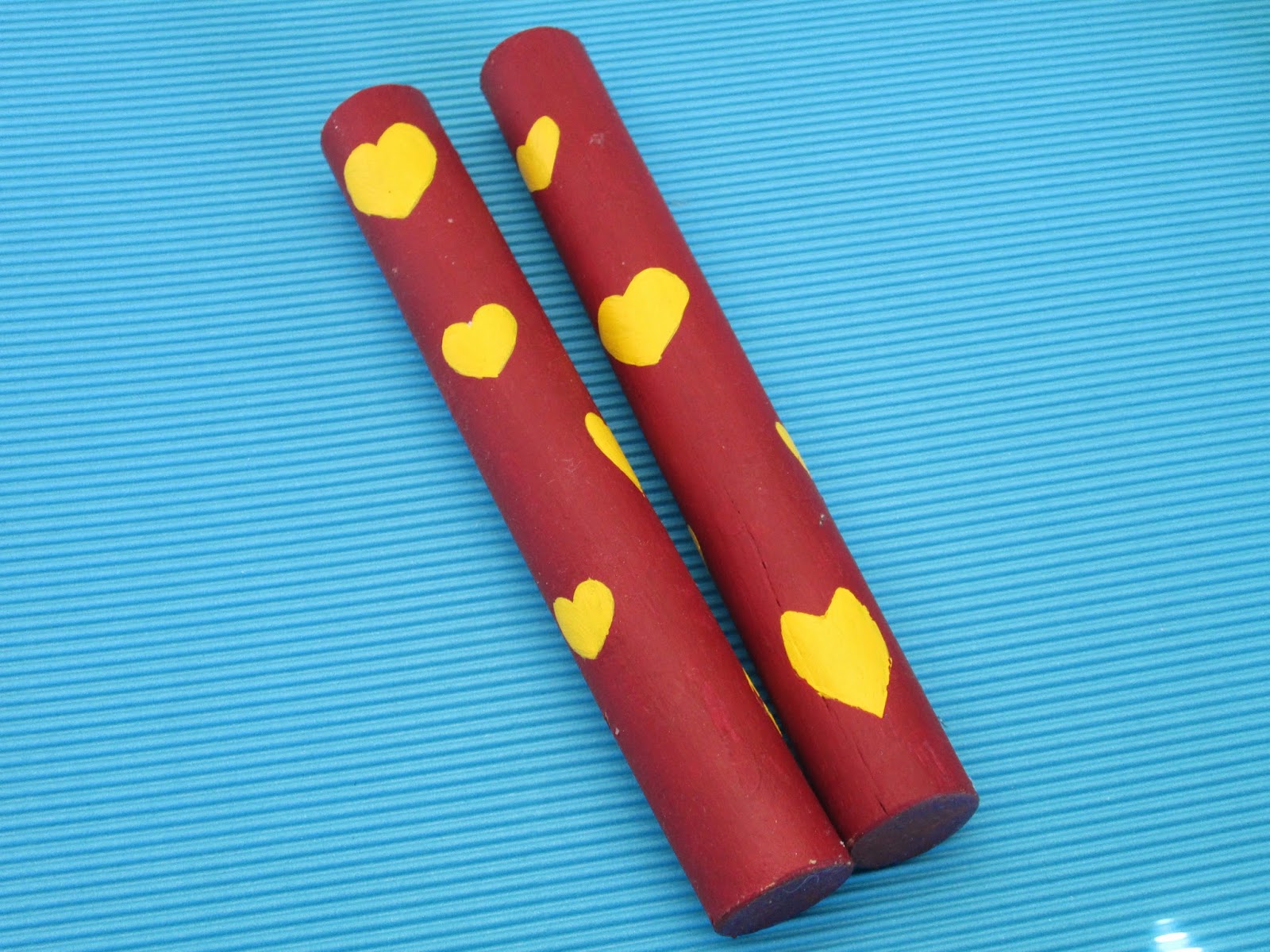 Música en el Nivel Inicial Claves con palo de escoba