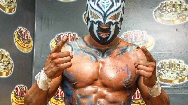 Andrade Teases Return To Former Masked Gimmick
