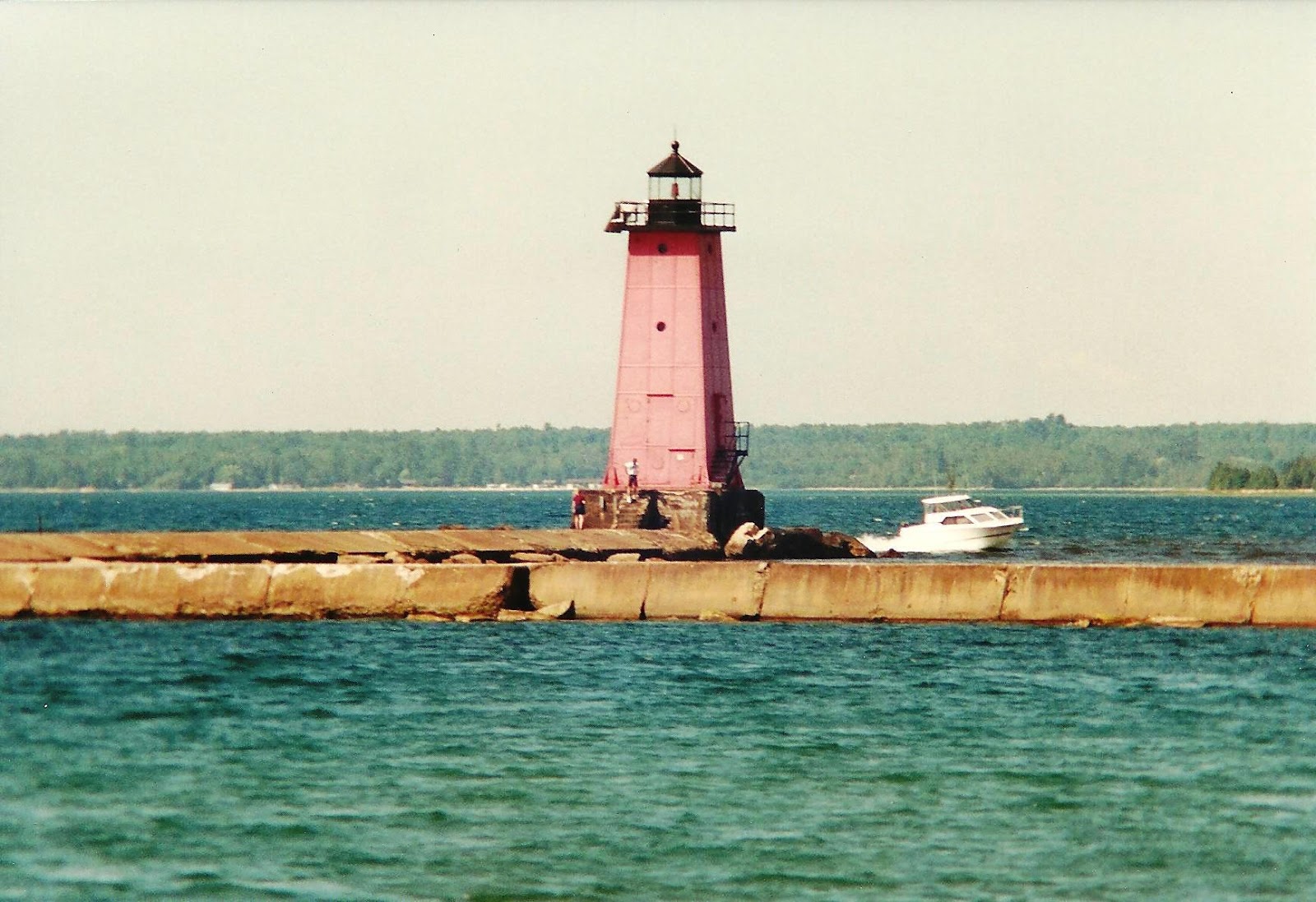 Al's Lighthouses Michigan Manistique East Breakwater Lighthouse