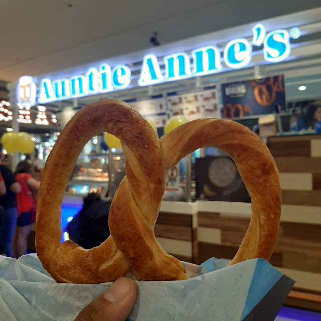 Pretzels galore and more at Auntie Anne's