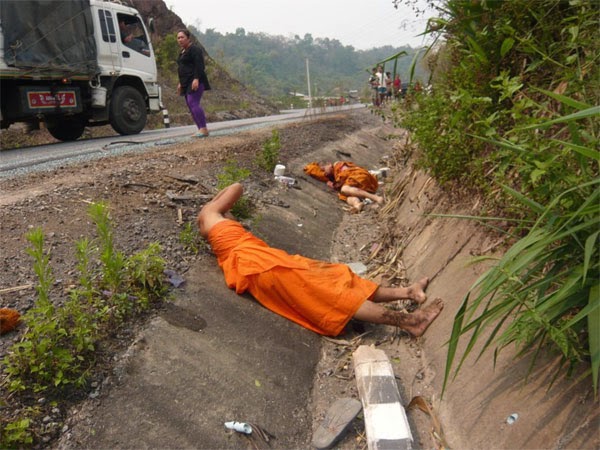 Usai Bantai Muslim Rohingya, Kecelakaan Tragis Menimpa Para Biksu. Netizen: Itu Azab Allah!