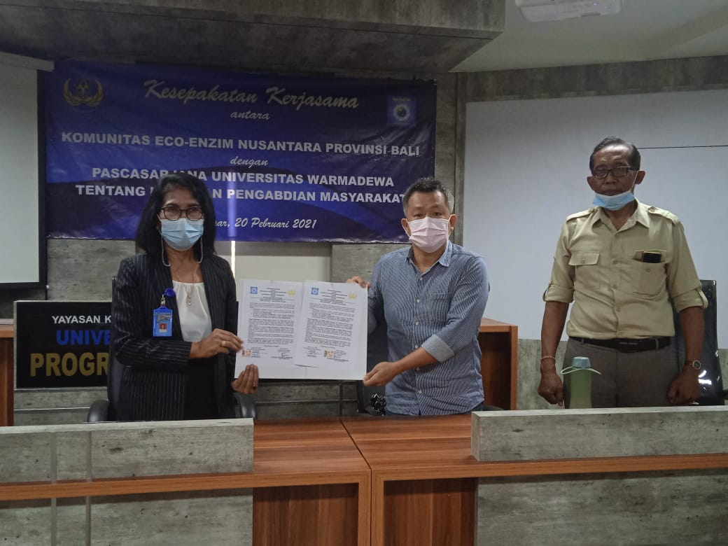 Sampah TPA Suwung Akan Disiram eco enzyme Kendalikan Bau Busuk