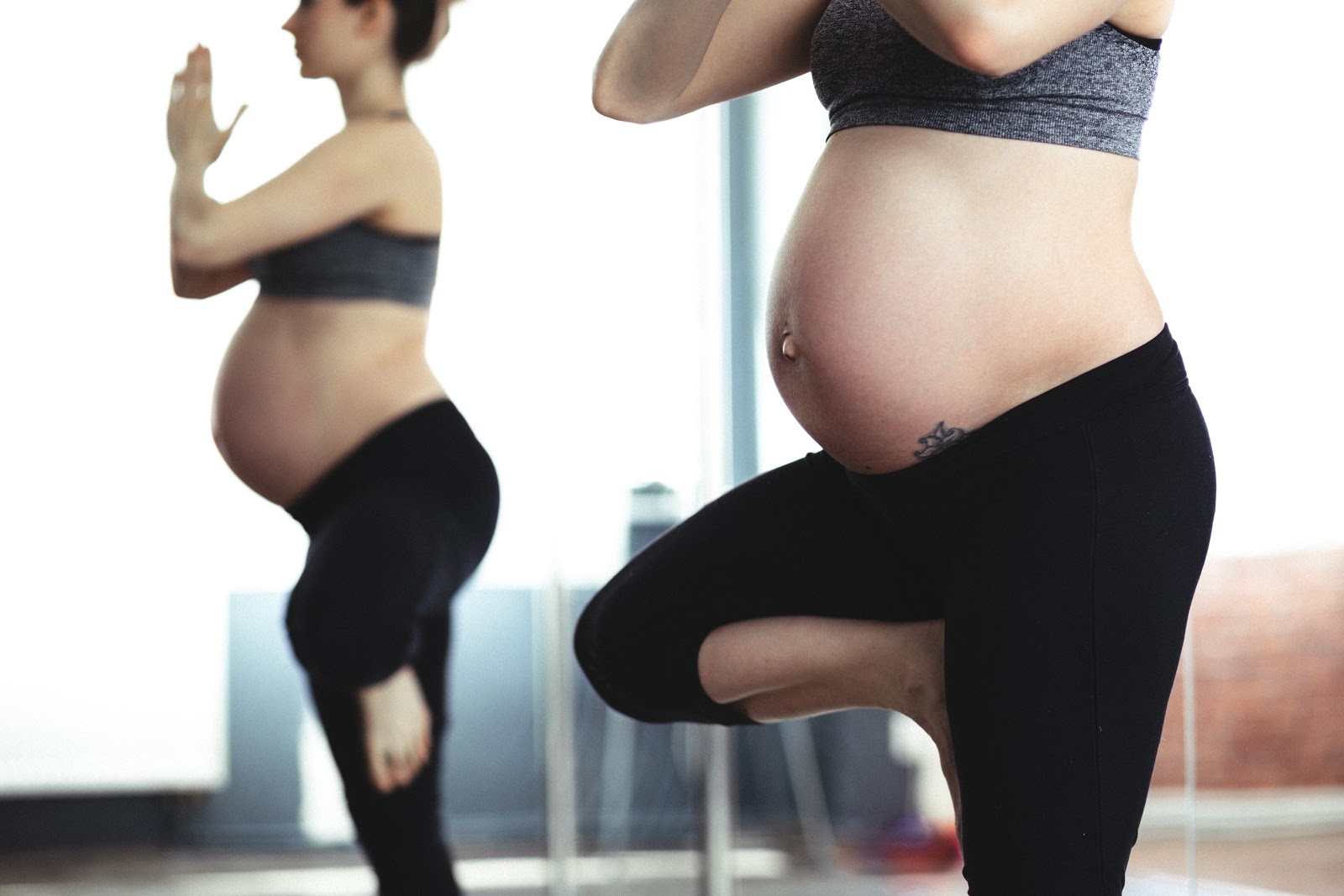 Mom Files: Should You Wear Compression Leggings During Pregnancy?