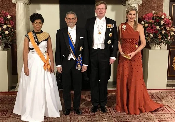 Queen Maxima wore Claes Iversen dress. President Jorge Carlos de Almeida Fonseca and his wife Lígia Dias Fonseca. Princess Beatrix