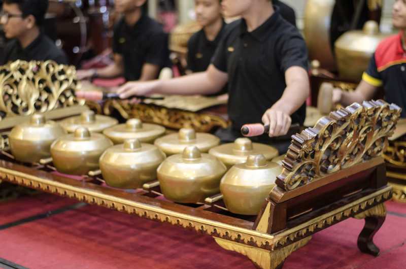 10 Seni dan Budaya Indonesia Yang Terkenal di Dunia dan