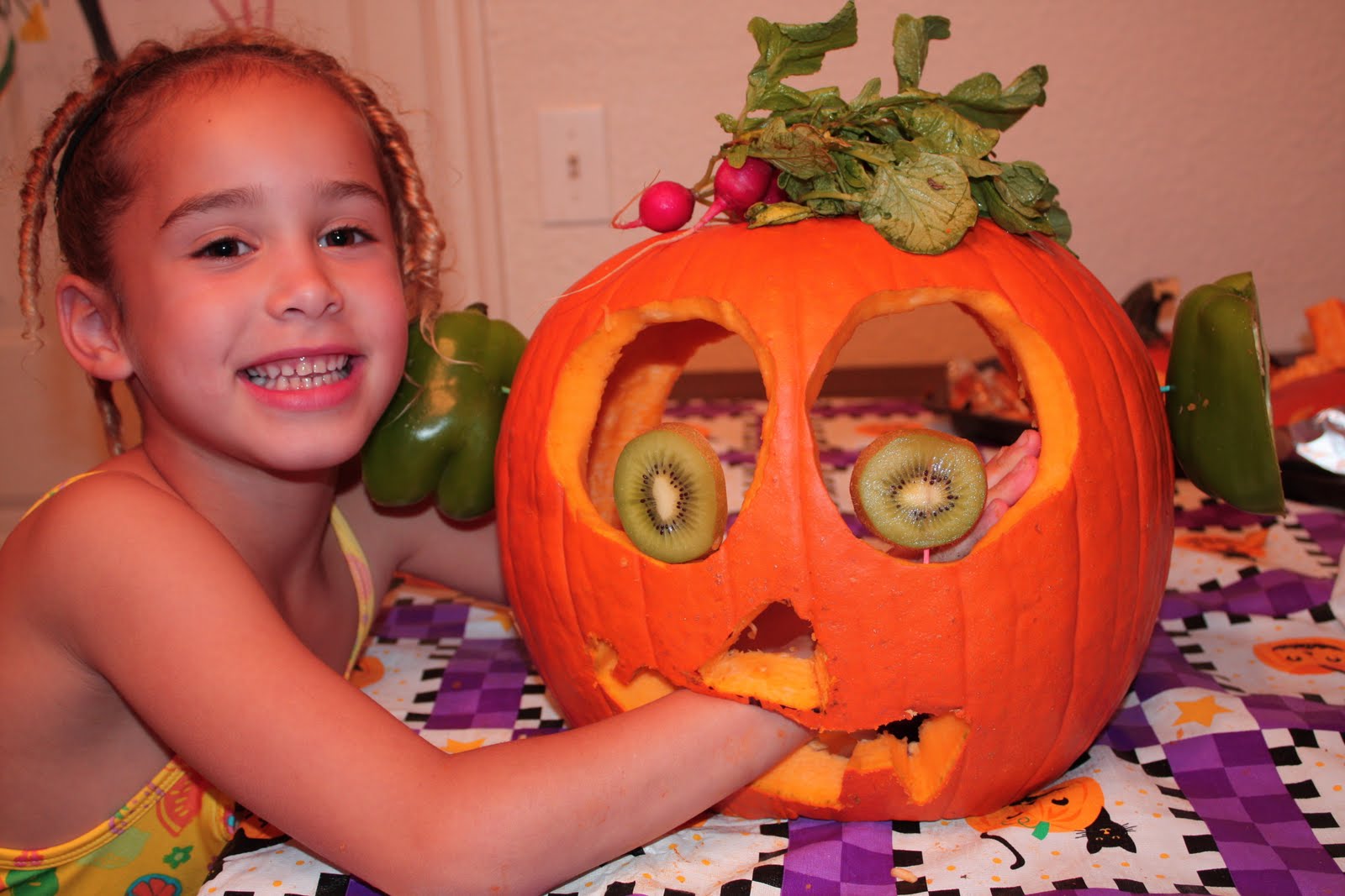 Amy's Craft Bucket The Pumpkin Who had Lips