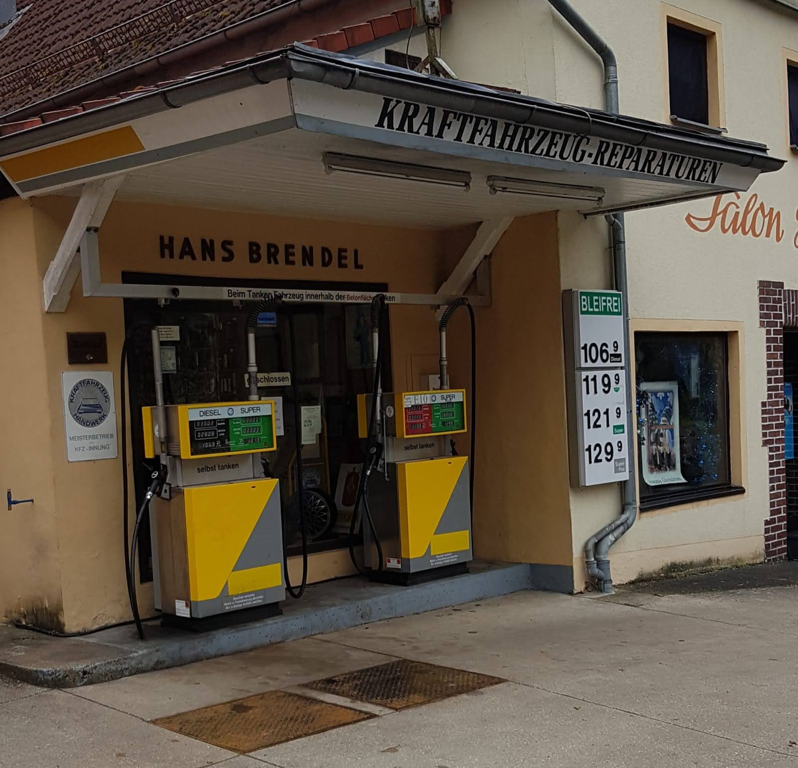 kustomizerkurt Its allways time to look for Gas Stations from the past