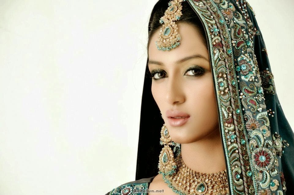 Pakistani Girls Models: Mathira Pakistani Film Actress