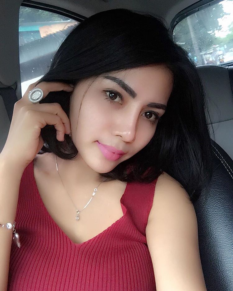 Cerita Sex Rekan Bisnisku Memilik Anak Gadis Bahenol