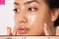 This Homemade Face Mask Tightens Your Skin Better Than Botox