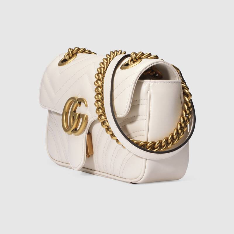 GUCCI GG Marmont Matelassé Mini Bag IN WHITE