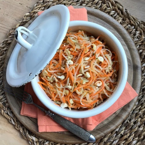 Greenway36: Möhren-Kohlrabi-Salat mit Cashewkernen