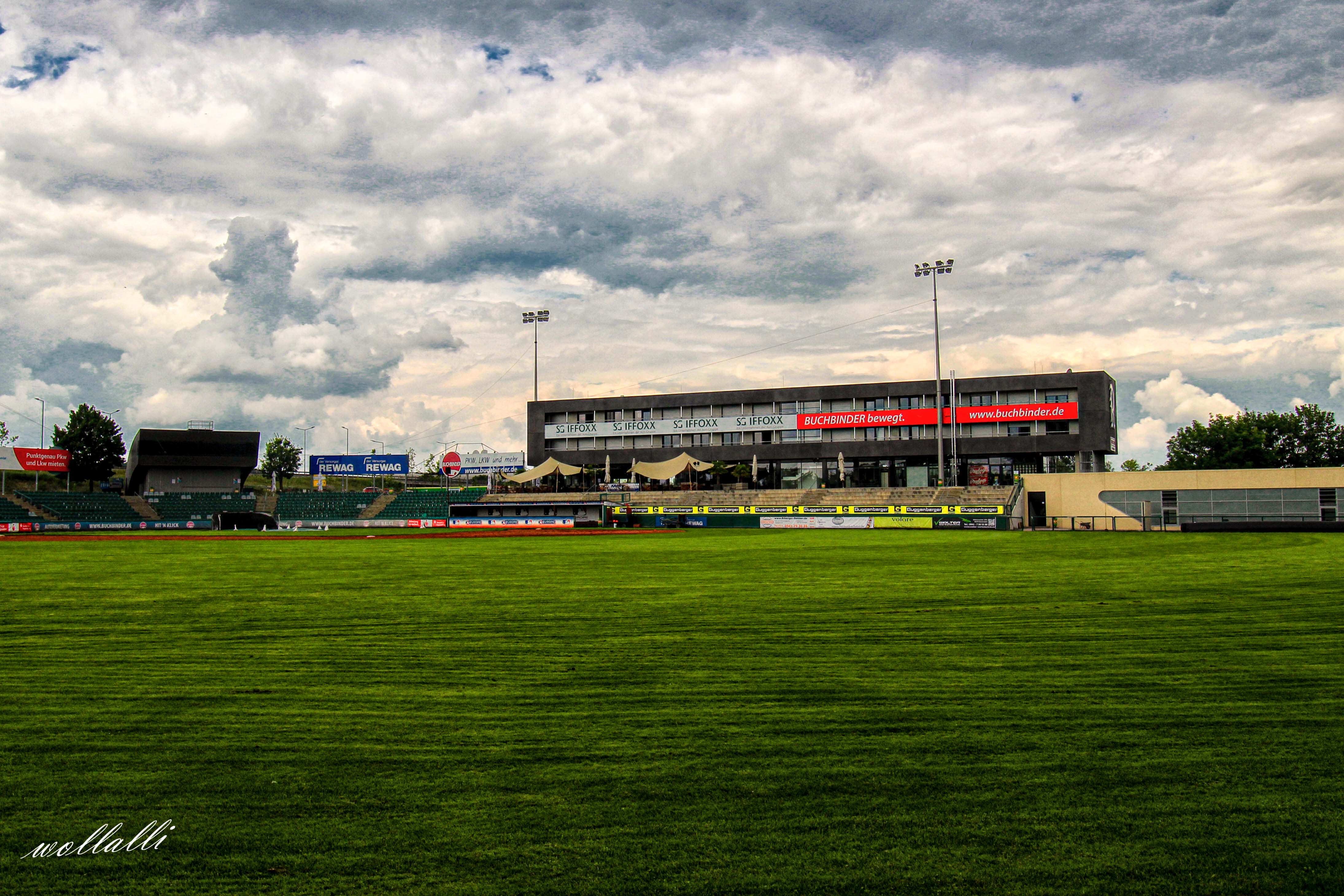 Stadien in aller Welt: Armin-Wolf-Baseball-Arena Regensburg - Groundspotting