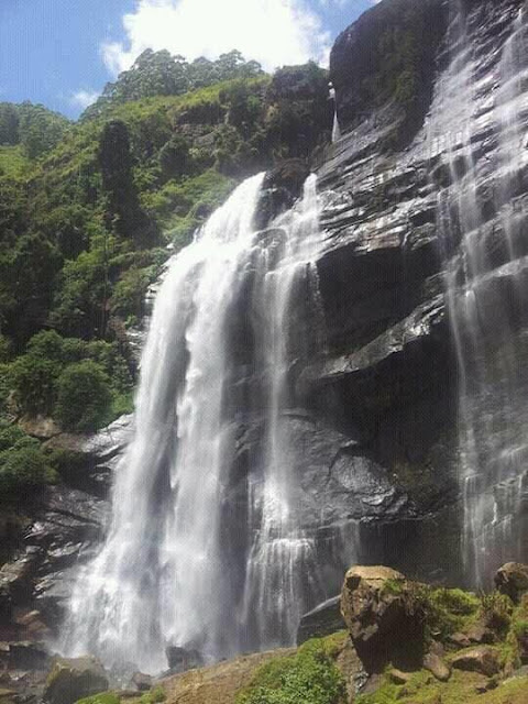 පළලින් වැඩිම දිය ඇල්ල - බෝඹුරු ඇල්ල 🍃🏔🌾 (Bomburu-Ella 🌿)